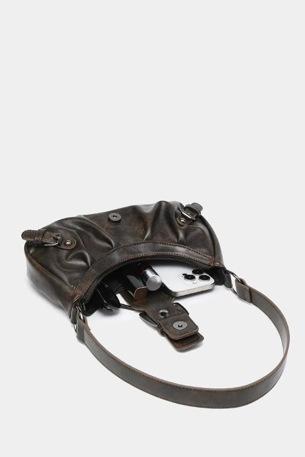 Salbeigrüne Schultertasche mit Schnalle