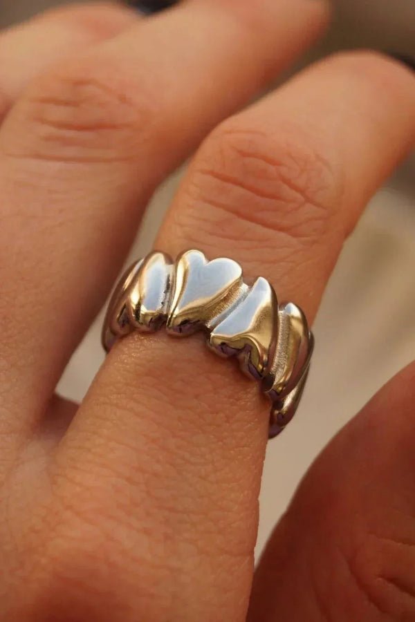 Hazel Wrap-Around Heart Ring
