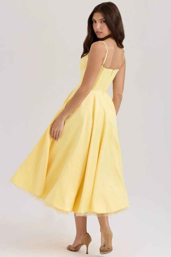 bustier bodice, tea-length, A-line skirt, vintage silhouette, garden party dress.