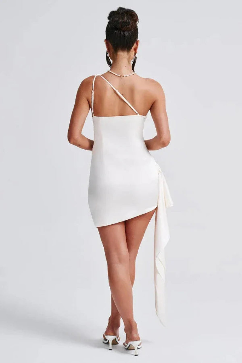 Kouvr Fashion white one shoulder satin mini dress with ruched waist and side drape detail