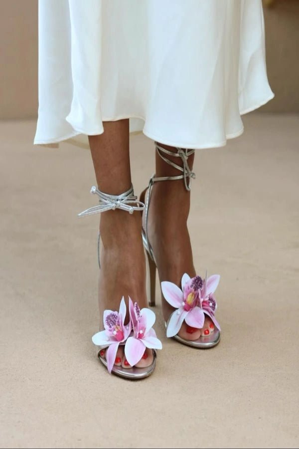 Lailah Open High-heeled Sandals with Cross Straps