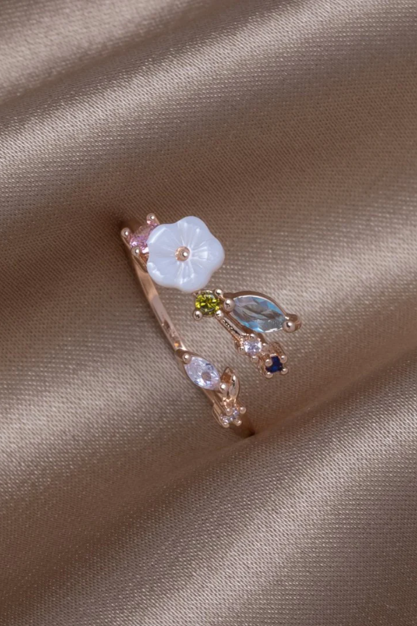 Blossom Ring