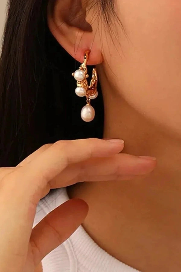 Chelsea Freshwater Pearl Earring