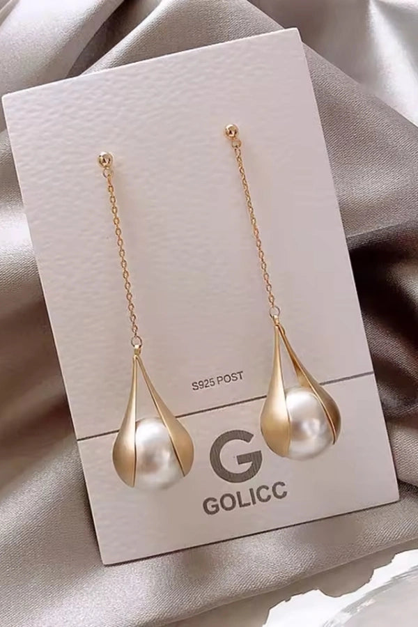 Jamica Golden Drop Earrings