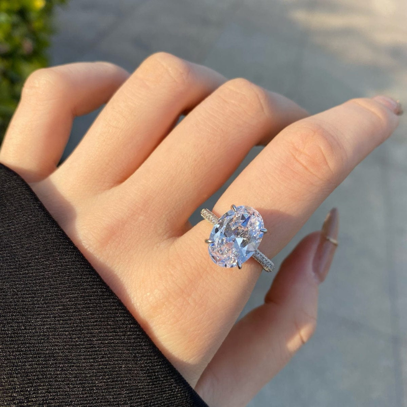 Erlin Oval Ring