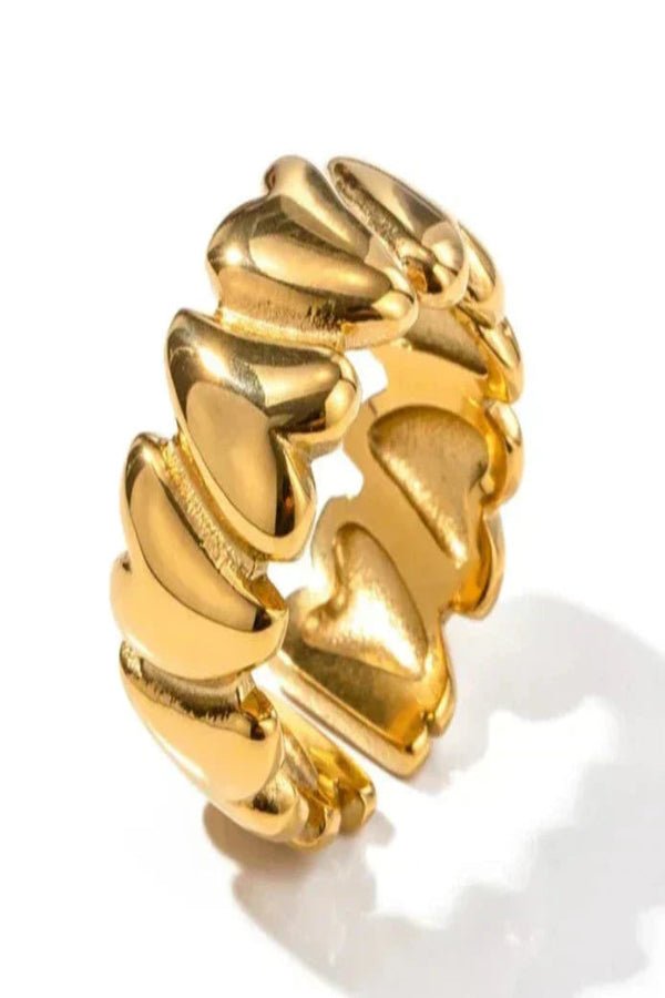 Hazel Wrap-Around Heart Ring