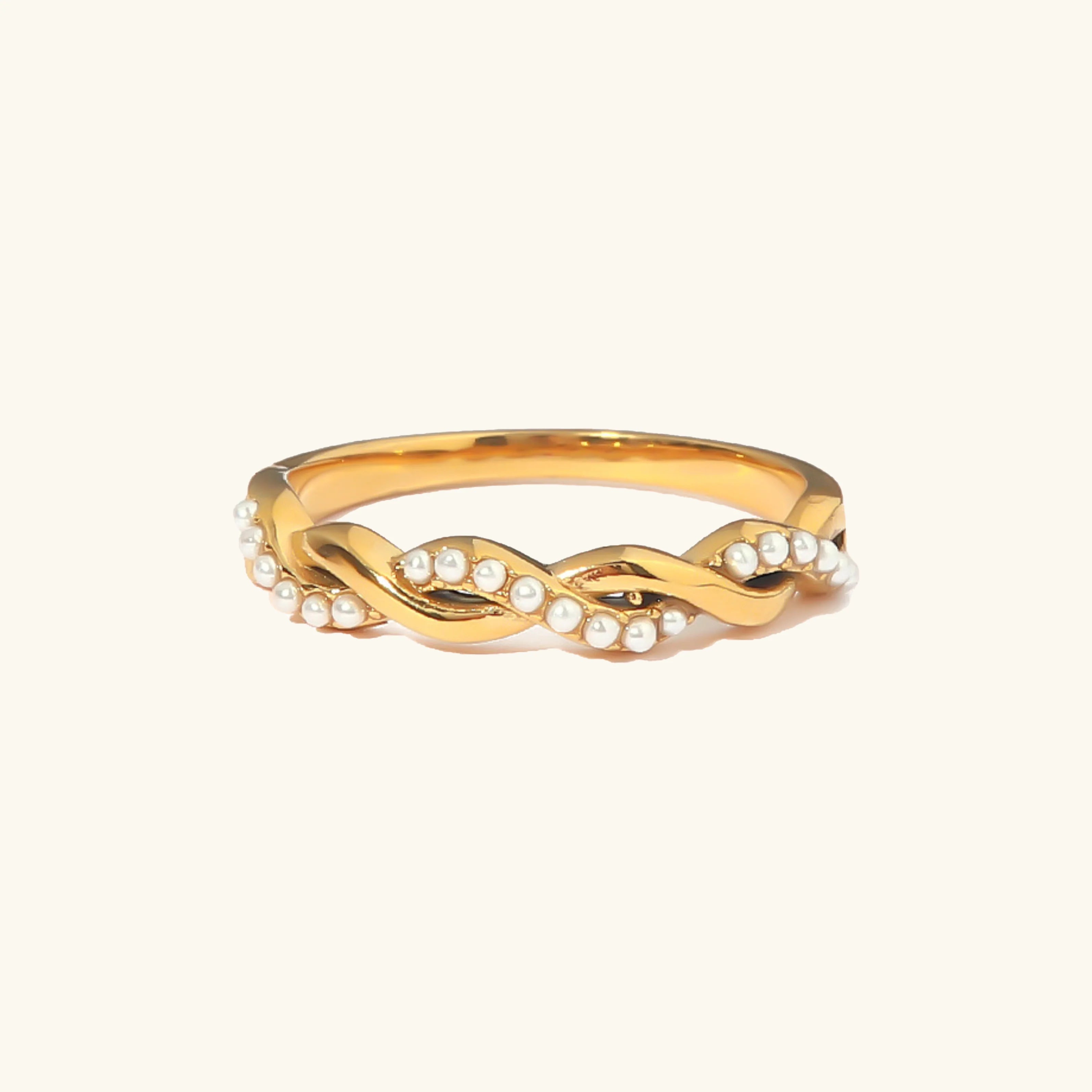 Felicienne Pearl Ring