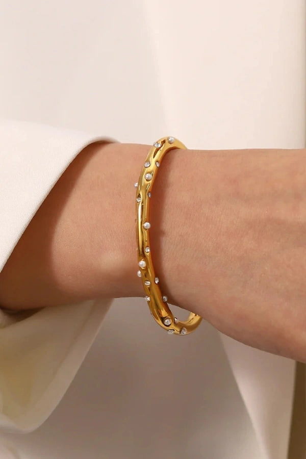 Barbara Gold Bangle