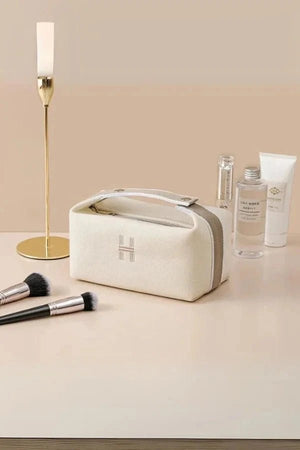 Neutral White Hollie