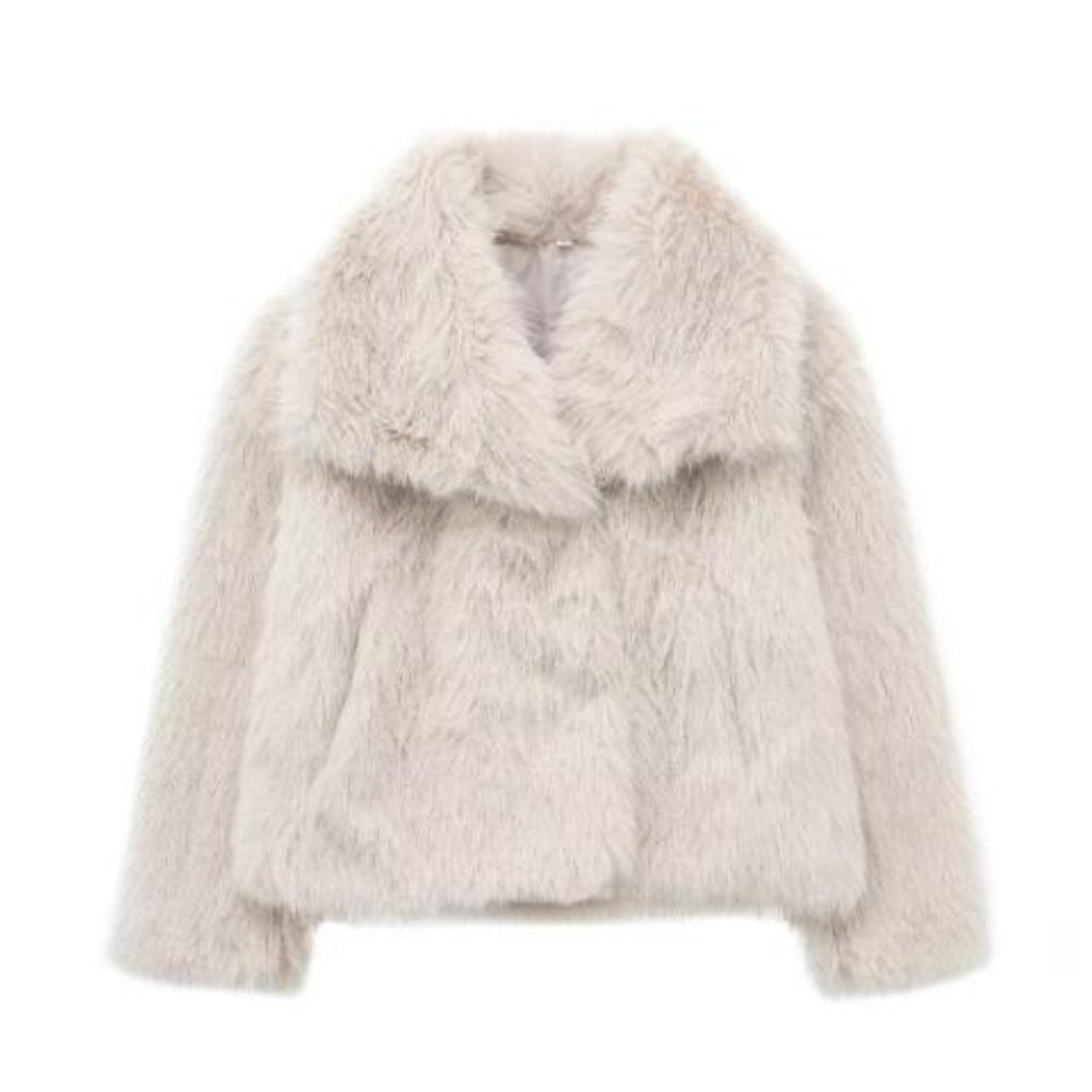  Luxury vegan fur coat
- Women's plush winter jacket
- Cream evening jacket
- Wide collar faux fur coat
- Off-white cropped outerwear 
