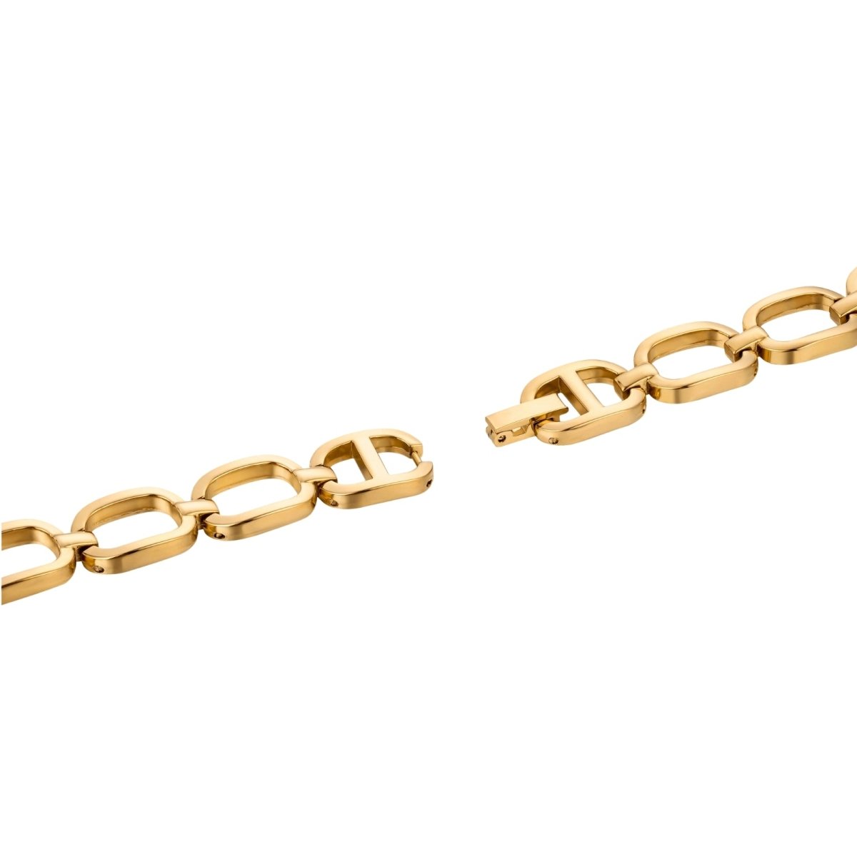 Gold kouvr chain on a white background