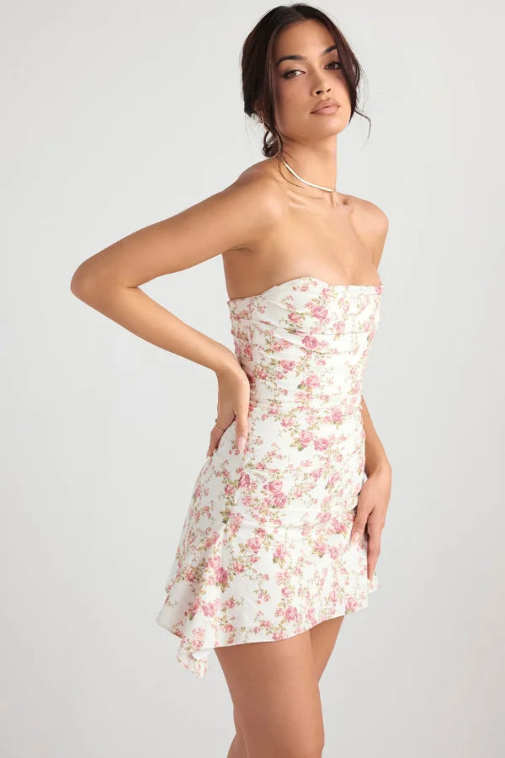 garden party dress, sweetheart neckline dress, bandeau cocktail dress, fit and flare mini dress, romantic date night outfit