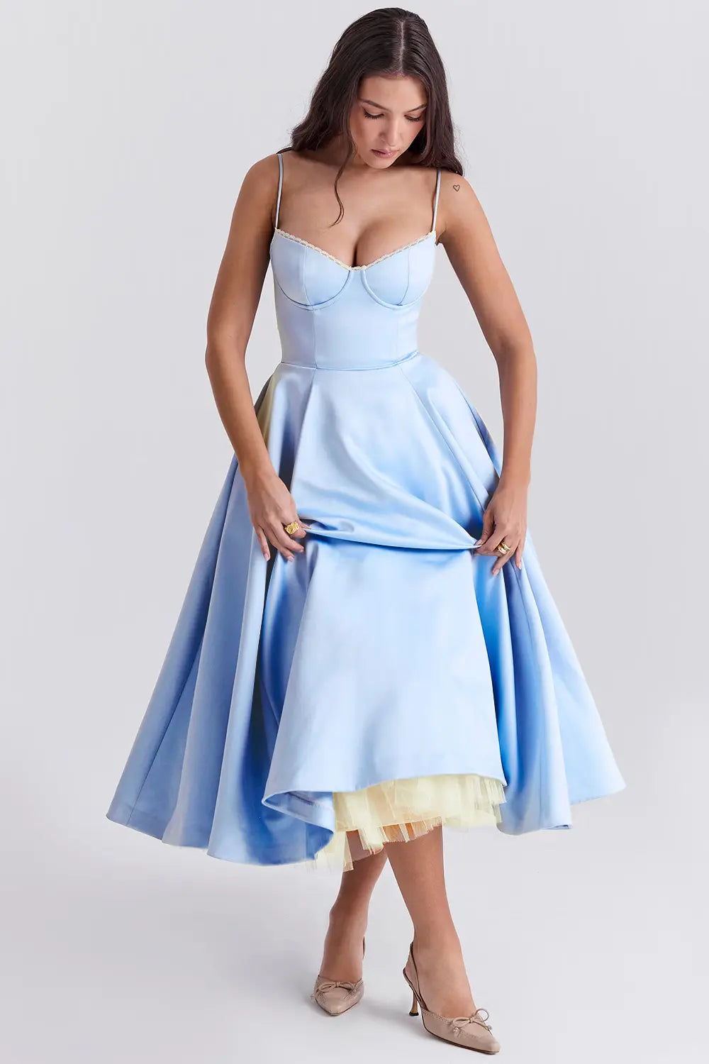 Ayet in Blue