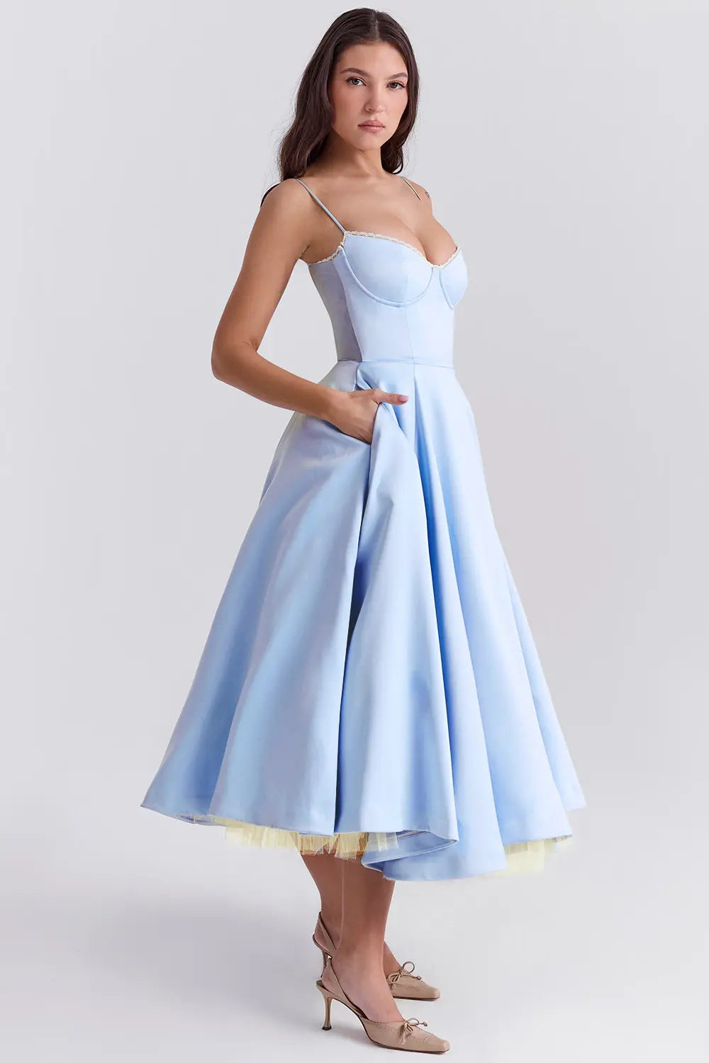 Ayet in Blue